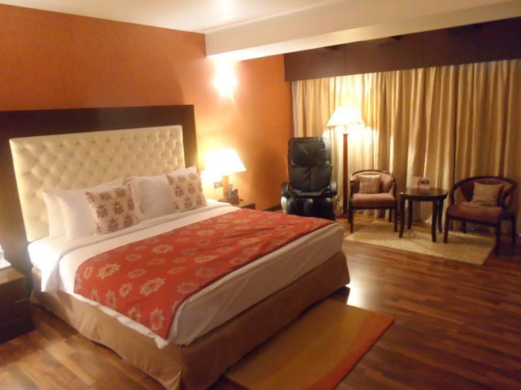 Fortune Park Vallabha - Member Itc Hotel Group, Hyderabad Exterior photo